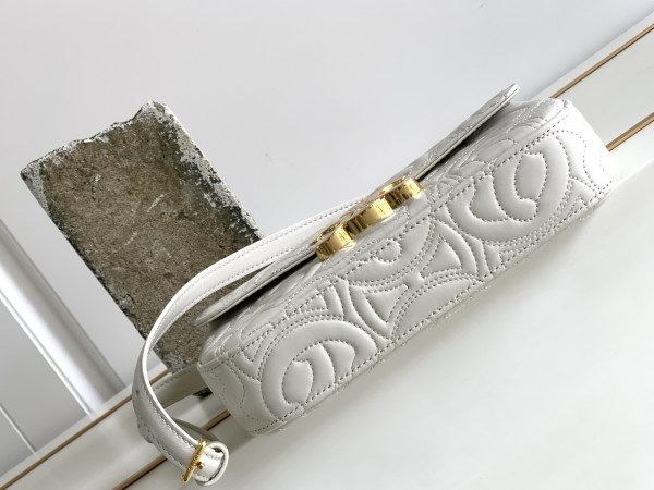 Ce**e triomphe shoulder bag