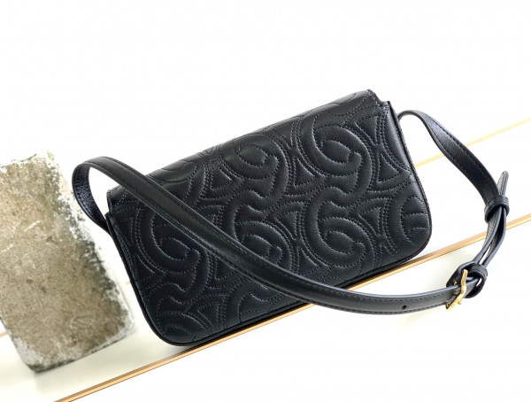 Ce**e triomphe shoulder bag