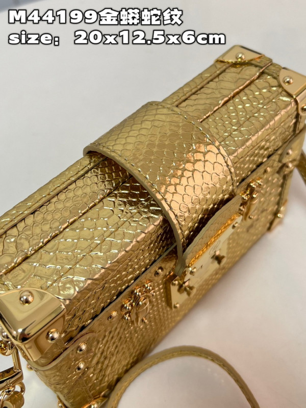 l**is V*t*n petite malle