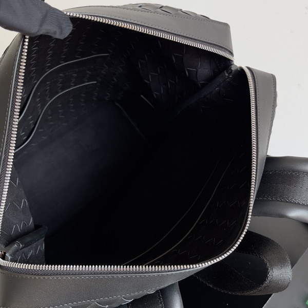 Bo*te*ga ve*ne*ta arco backpack