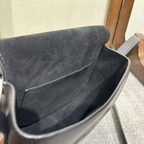 Ce**e teen besace triomphe