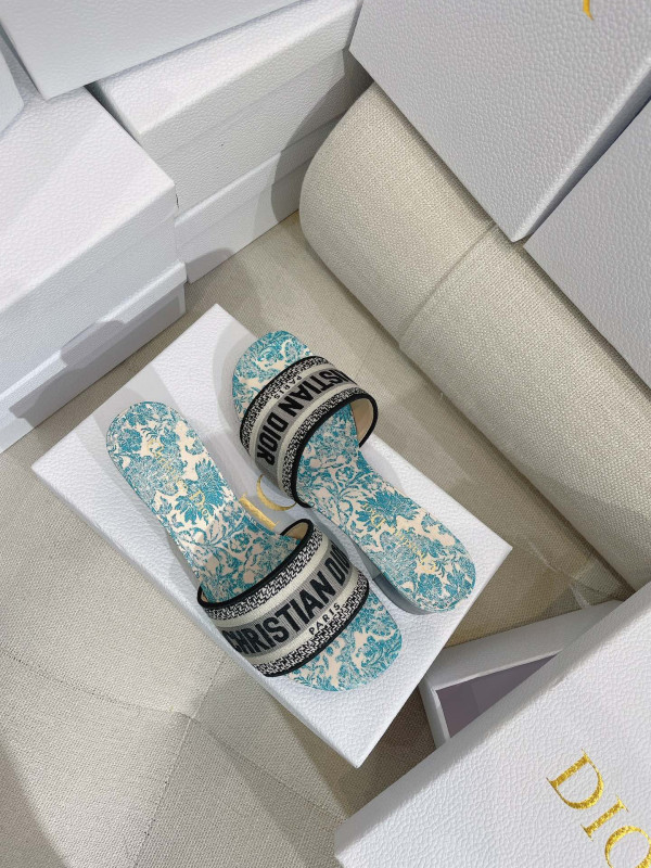 D*or dway heeled slide