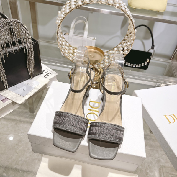 D*or dway heeled sandals