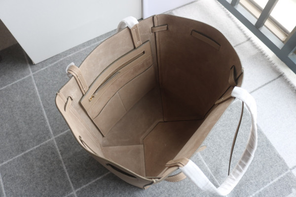 Ce**e small cabas phantom in soft grained calfskin