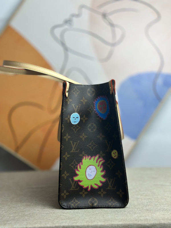 l**is V*t*n x yk onthego mm