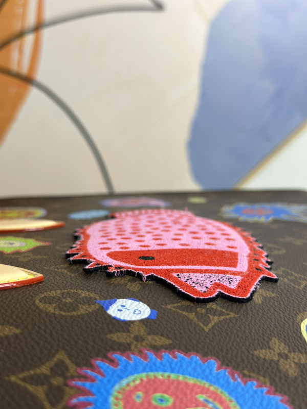 l**is V*t*n x yk onthego mm