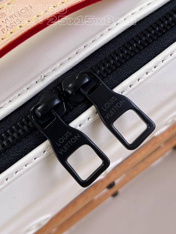 l**is V*t*n future trunk