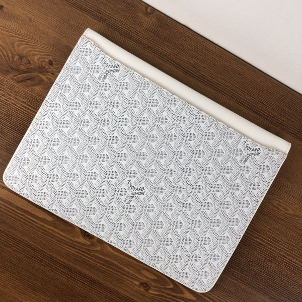 Go*ard commando envelope clutch