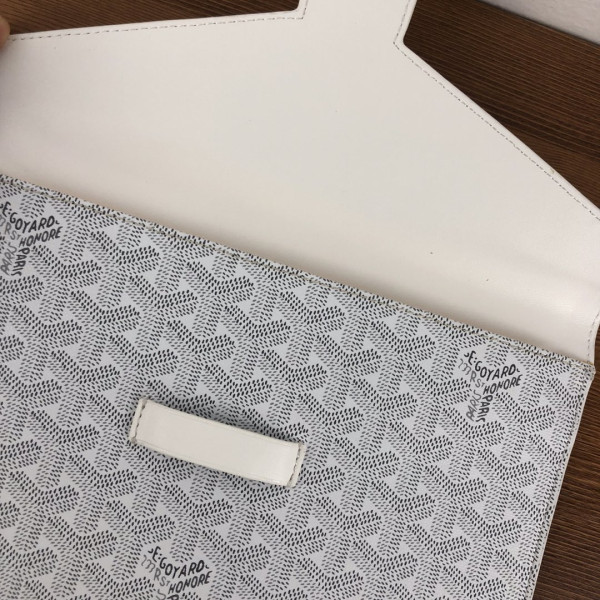 Go*ard commando envelope clutch