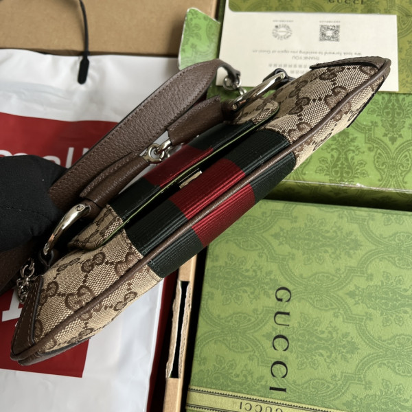 G*u*i horsebit chain small shoulder bag