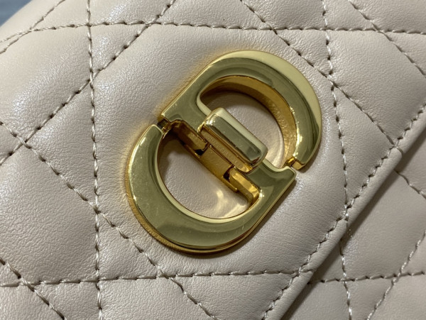 D*or miss caro mini bag