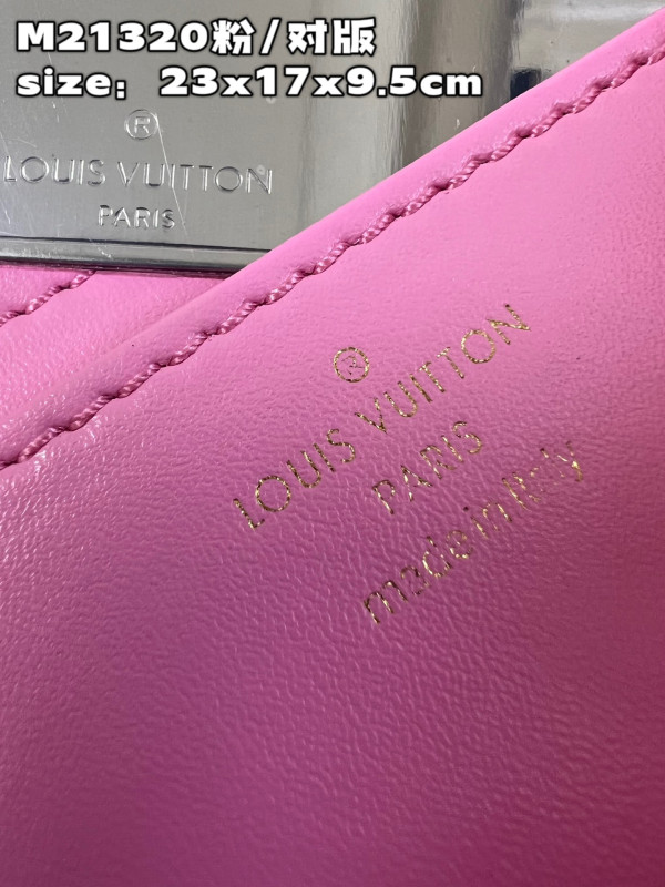 l**is V*t*n twist mm