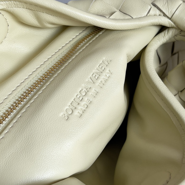 Bo*te*ga ve*ne*ta medium hop