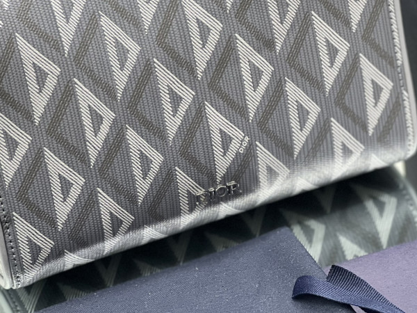 D*or lingot toiletry bag