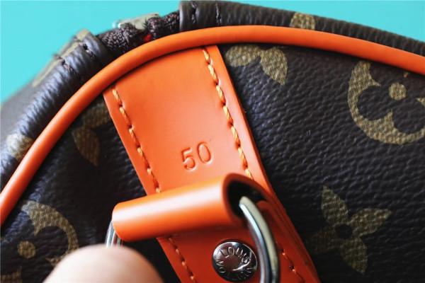 l**is V*t*n keepall bandouliÈre 50