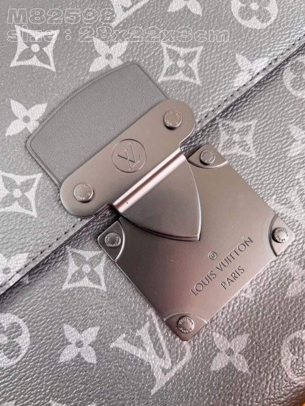 l**is V*t*n s-lock pochette