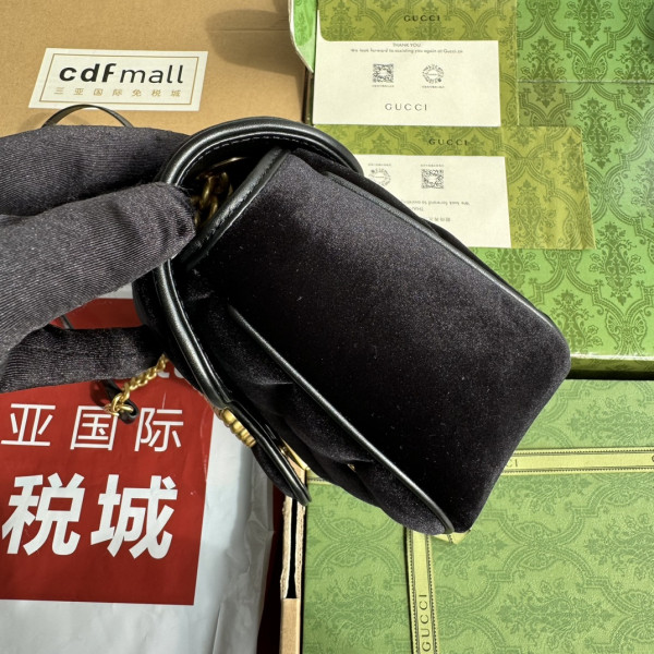 G*u*i gg marmont mini shoulder bag