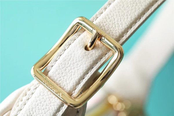 l**is V*t*n mini moon