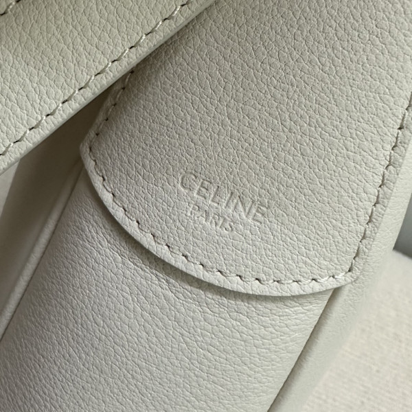 ce**e heloise cuir triomphe bag in S*pple calfskin