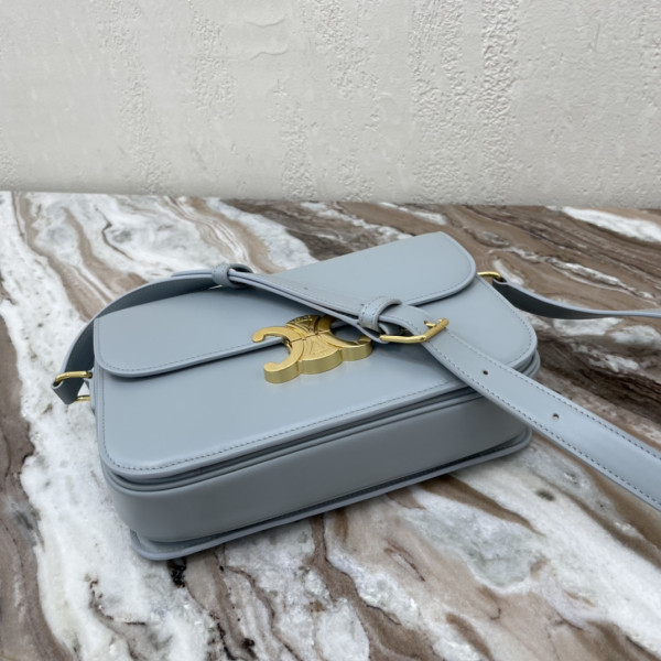 Ce**e teen triomphe bag