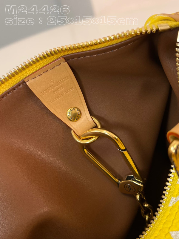 l**is V*t*n speedy p9 bandoulière 25