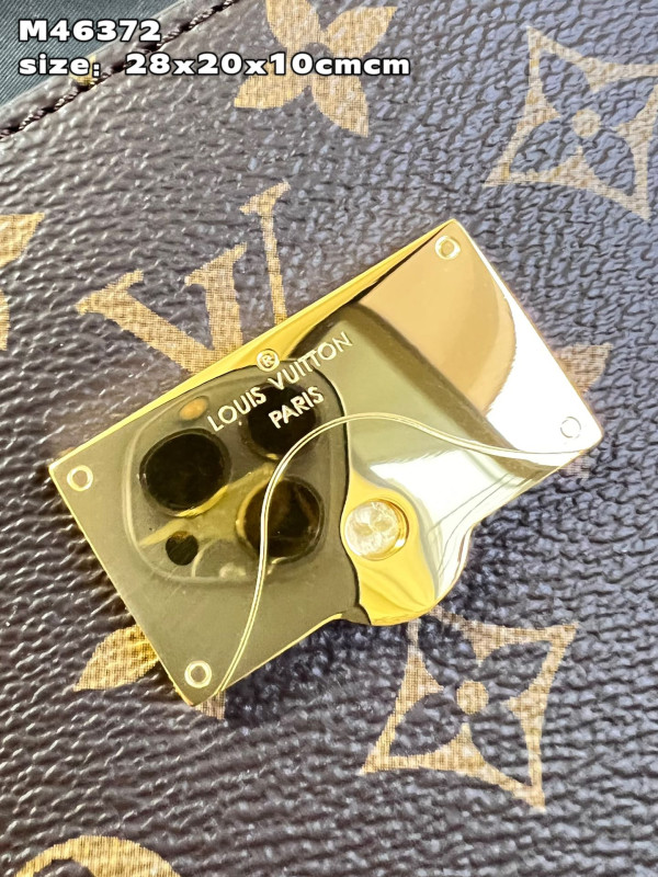 l**is V*t*n cluny bb