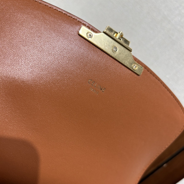 Ce**e teen triomphe bag