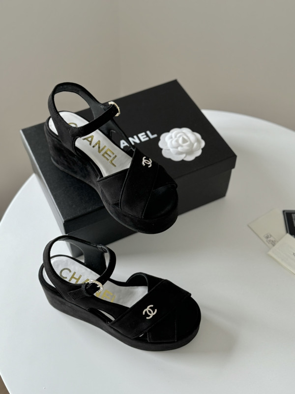 CL SANDALS