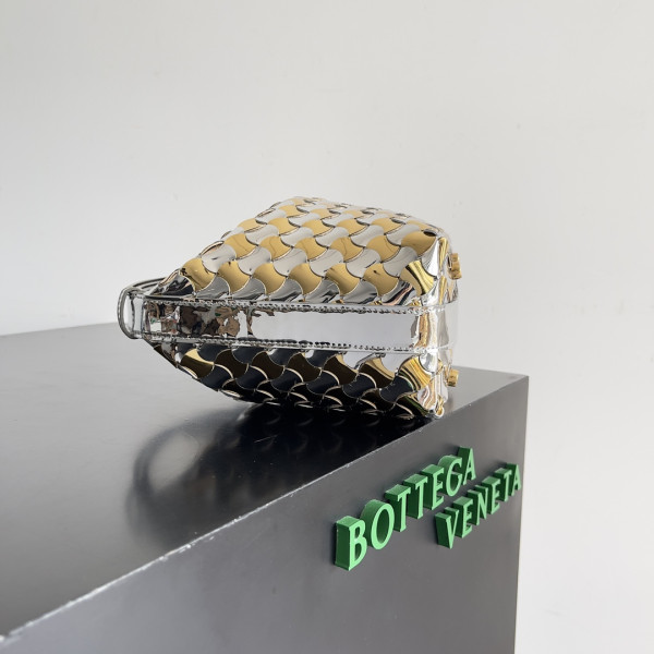 Bo*te*ga ve*ne*ta candy wallace-22*13*9cm