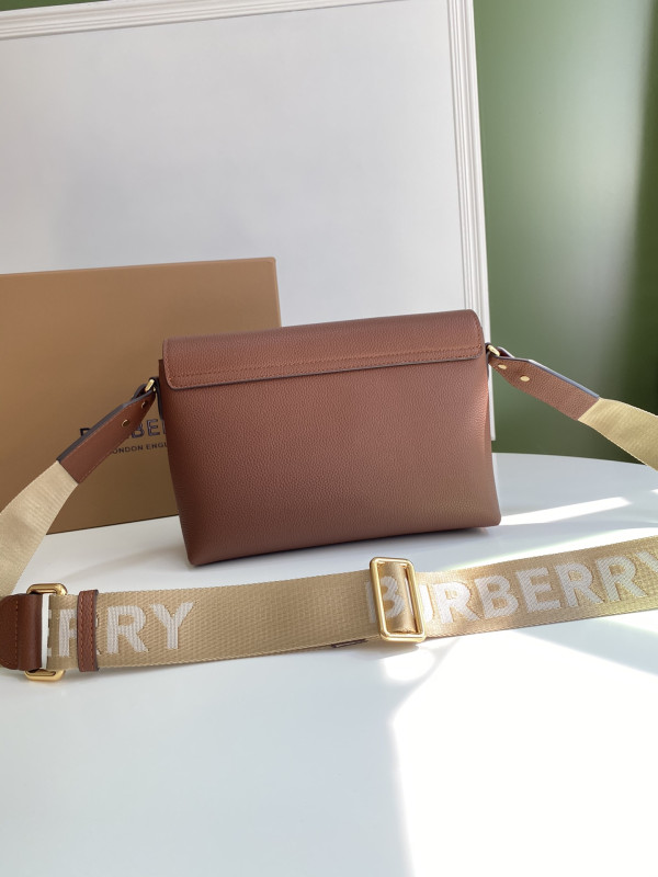 B**rry note crossbody bag-25-8.5-18cm