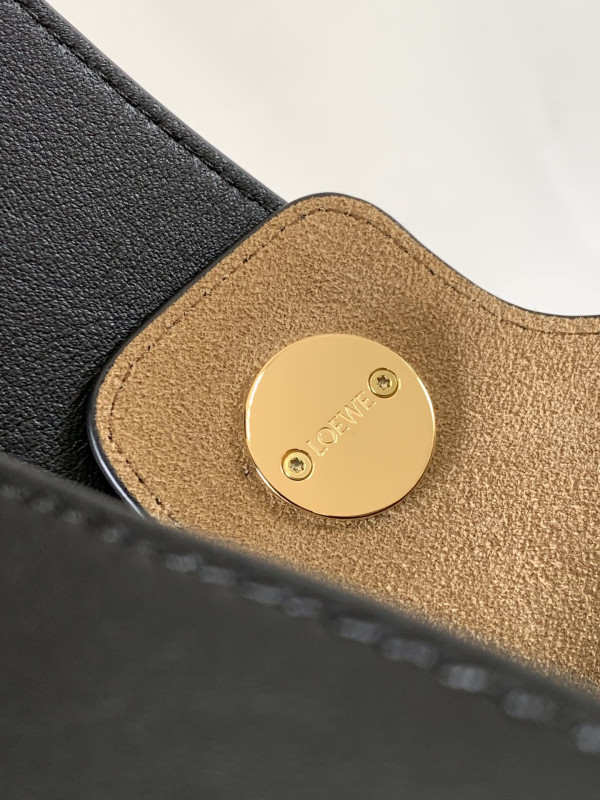 Loewe Pebble Bucket Bag-28*24*23CM