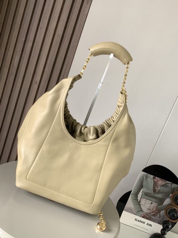 Loewe Squeeze Bag-34*33*13.5CM