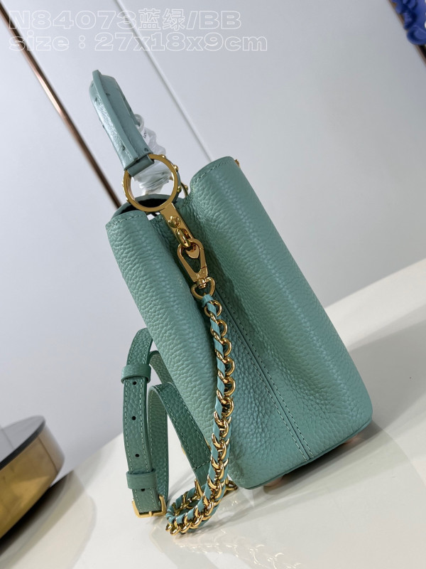 l**is V*t*n capucines bb-29*16.5*9cm