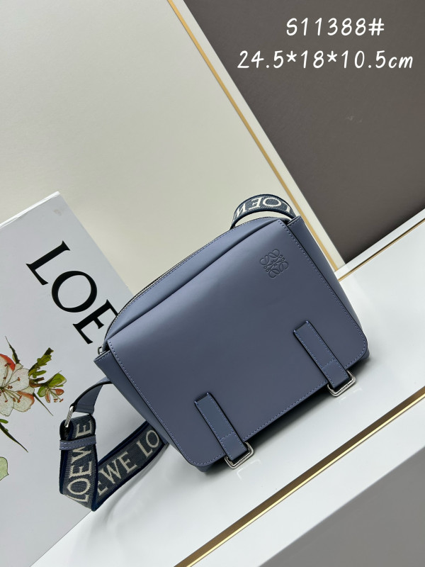 LOEWE messenger bag-24.5*18*10.5cm