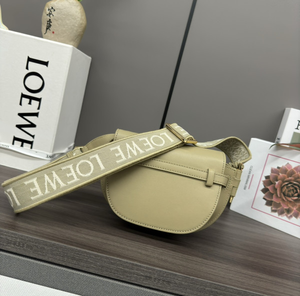 LOEWE GATE BAG-15*9.5*12.5cm