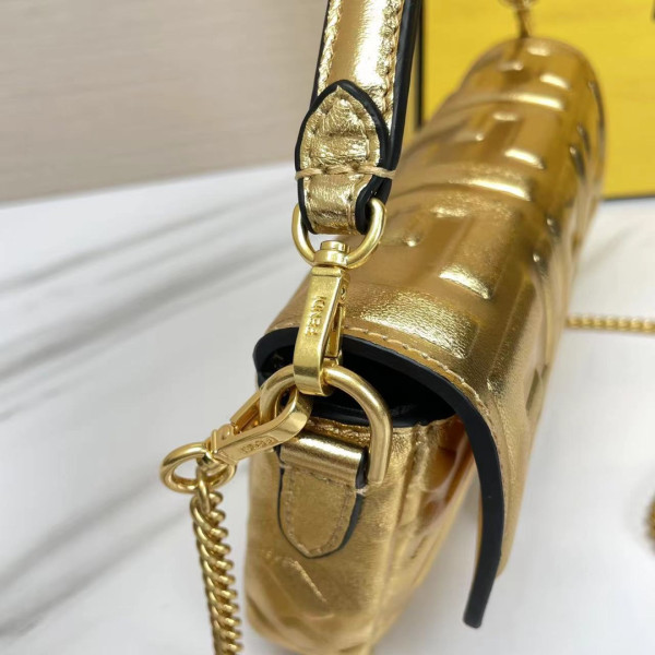 F**di baguette-19*10*4cm