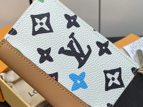 l**is V*t*n pocket organizer-7.5*11.1*1 cm