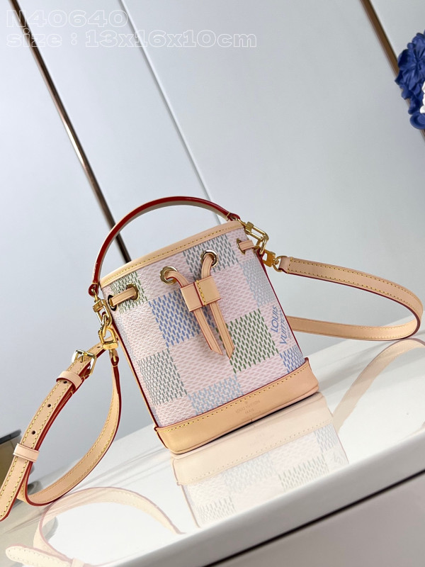 l**is V*t*n nano noÉ-13*16*10cm