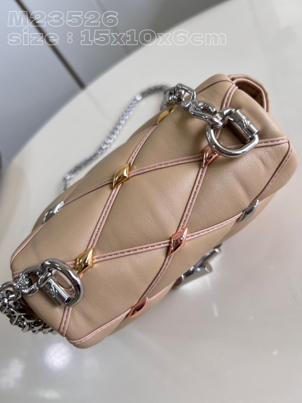 l**is V*t*n pico go-14-15*10*6.5cm