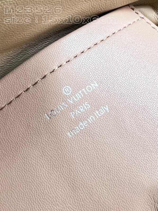 l**is V*t*n pico go-14-15*10*6.5cm