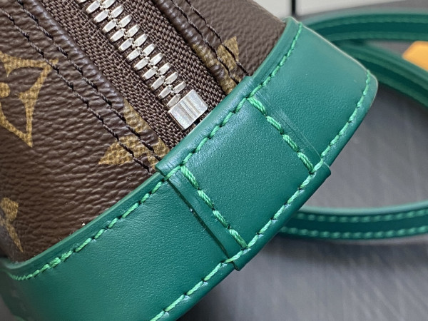 l**is V*t*n nano alma-18*12*8cm