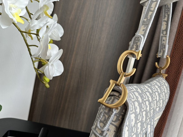 D*or saddle bag-25.5*20*6.5 cm