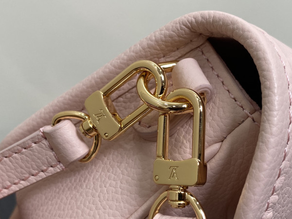 l**is V*t*n nano diane-19*10.5*6 cm