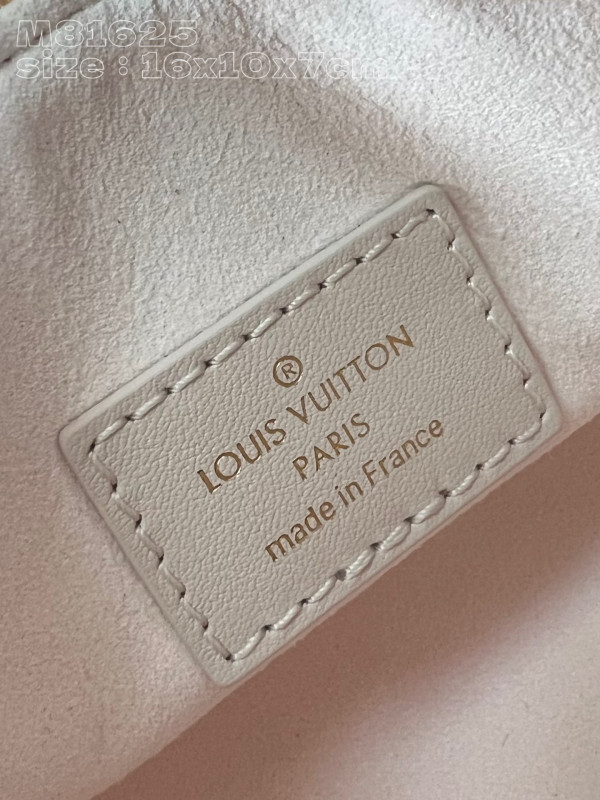 l**is V*t*n nano speedy-16-10-7.5cm