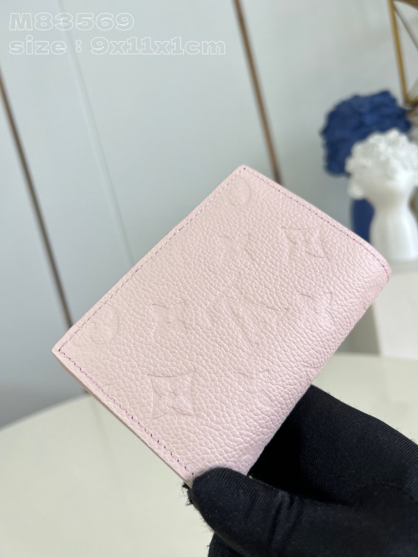 l**is V*t*n lisa wallet - 9*11.5*1.5cm