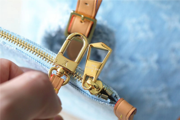 l**is V*t*n carryall pm-29*24*12cm