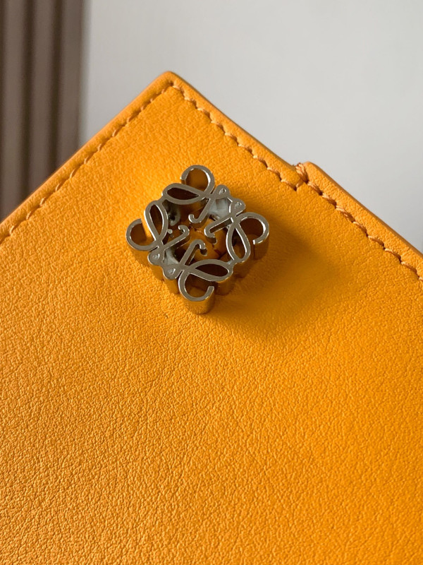 LOEWE dice pocket-20.5*13*4.5CM