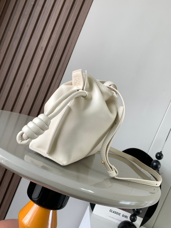 LOEWE Mini Flamenco clutch-23*18*9cm