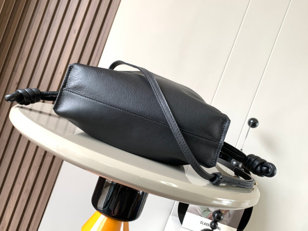 LOEWE Mini Flamenco clutch-23*18*9cm