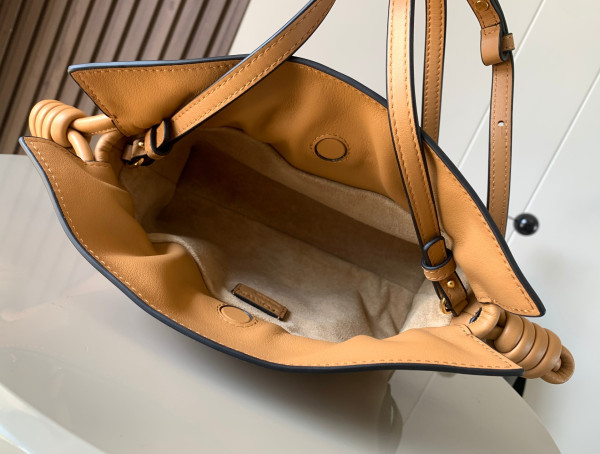 LOEWE Mini Flamenco clutch-23*18*9cm